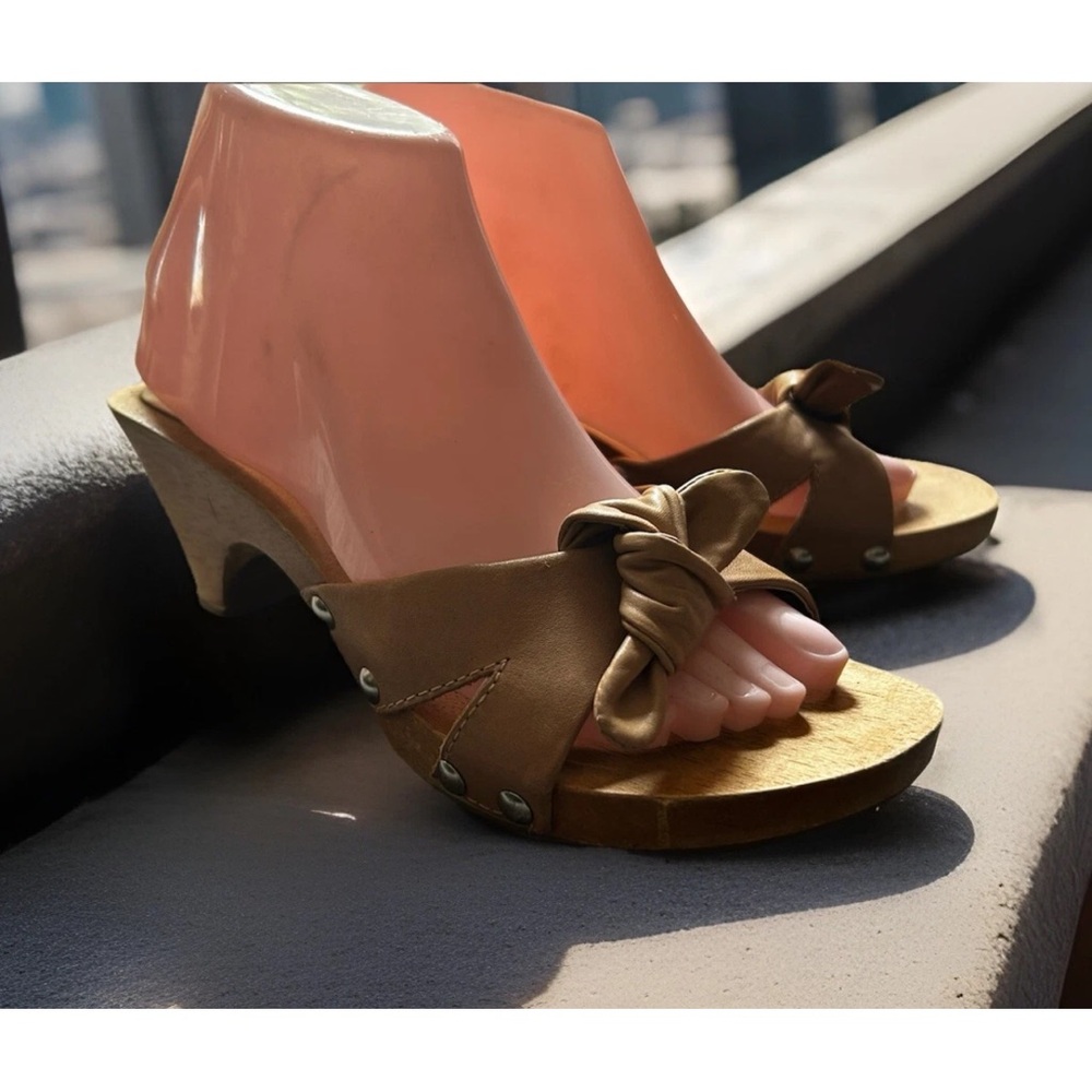 Women’s Vintage Candies Wooden Bow knot Heel Leather Sz 7